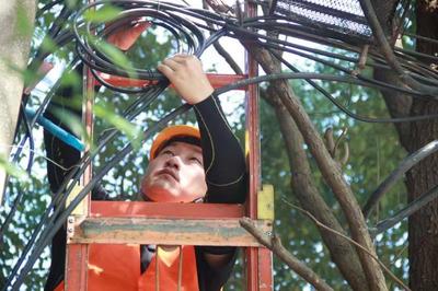 战高温 保通信——安徽移动铜陵分公司全力打响网络保障攻坚战